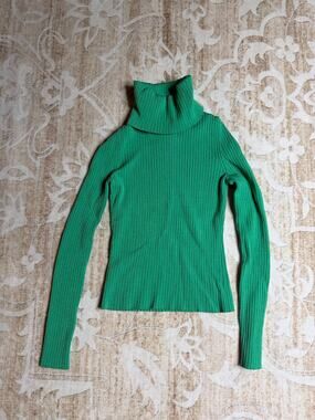 Gucci Green Ribbed Turtleneck Sweater